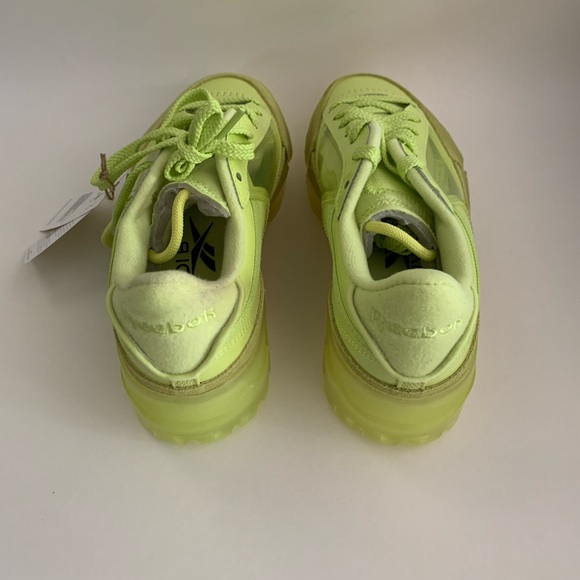 Cardi B Reebok - Picture 6 of 9